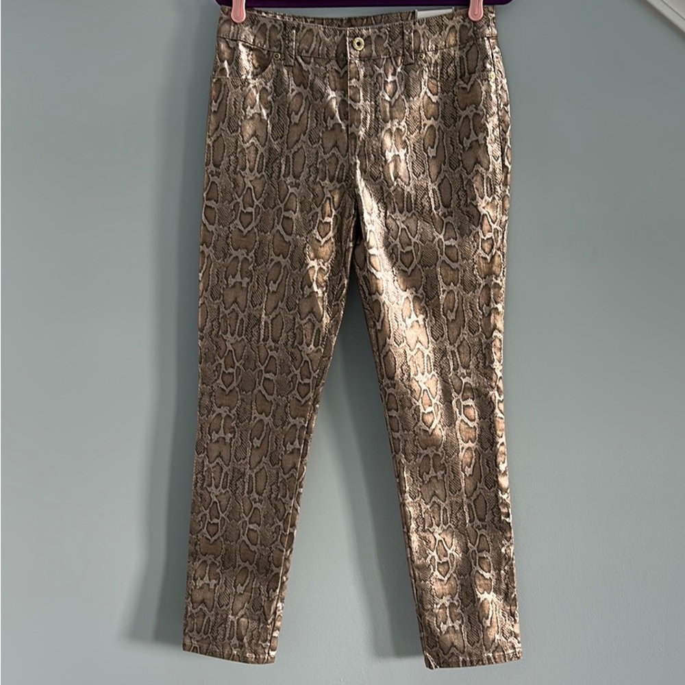 🐍NWT🐍Bundle 5 items @ 20$ - Shiny gold and Silver snake Print Pants jeans